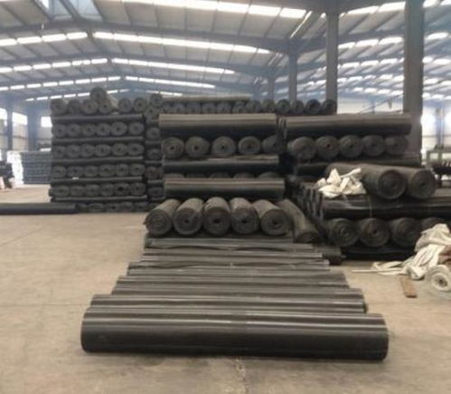 復(fù)合土工材料報價及針刺地毯廠家選購指南